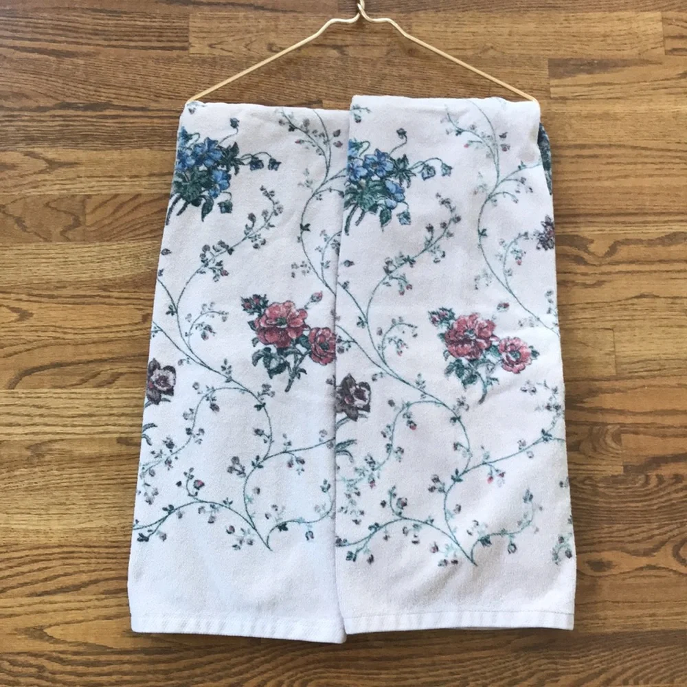 Vintage Floral Towel Set